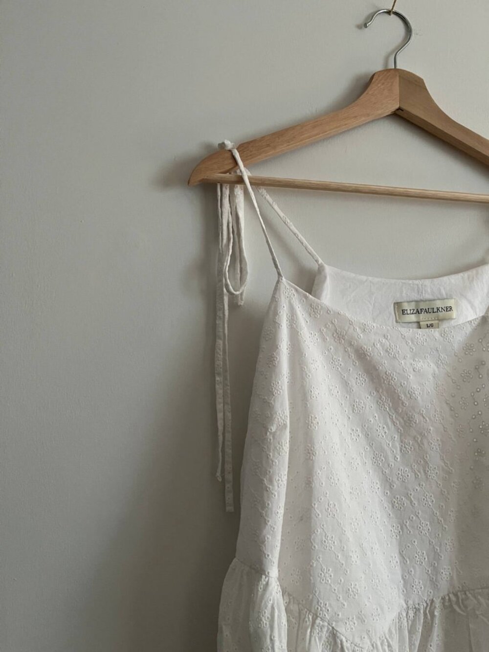 Eliza Faulkner mini eyelet dress - Picture 4 of 5